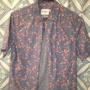 GoodFellow & Co Blue Koi Fish Button Up Shirt Mens